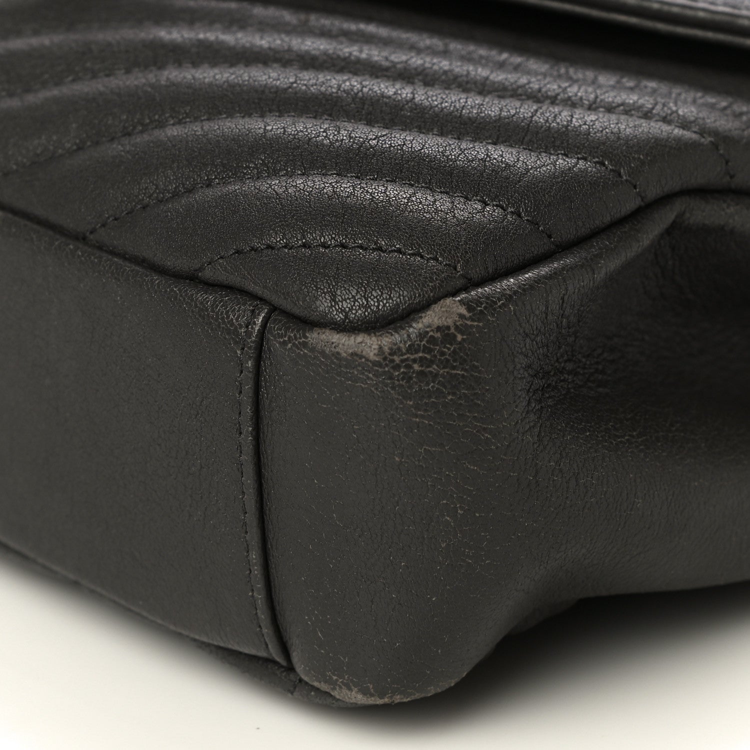 Saint Laurent Sheepskin Matelasse Chevron Monogram Medium College Bag Asphalt 11 of 21