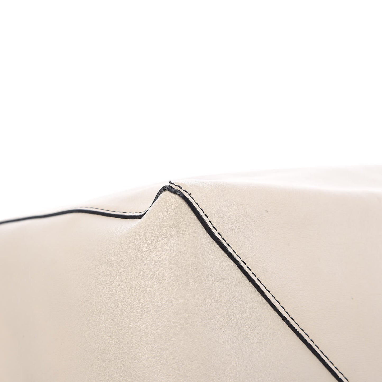 Smooth Calfskin Large Coulisse Cabas Chalk