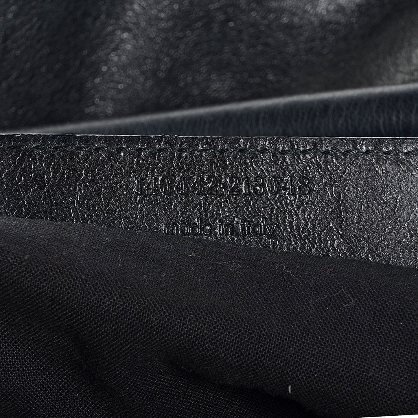 Agneau Classic Hardware Day Hobo Black
