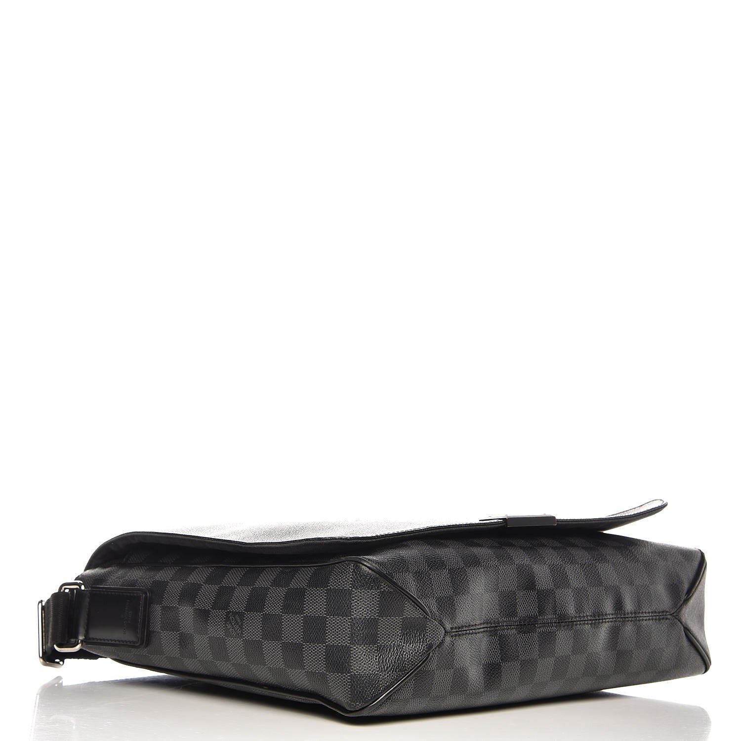 Louis Vuitton Damier Graphite District GM 4 of 11