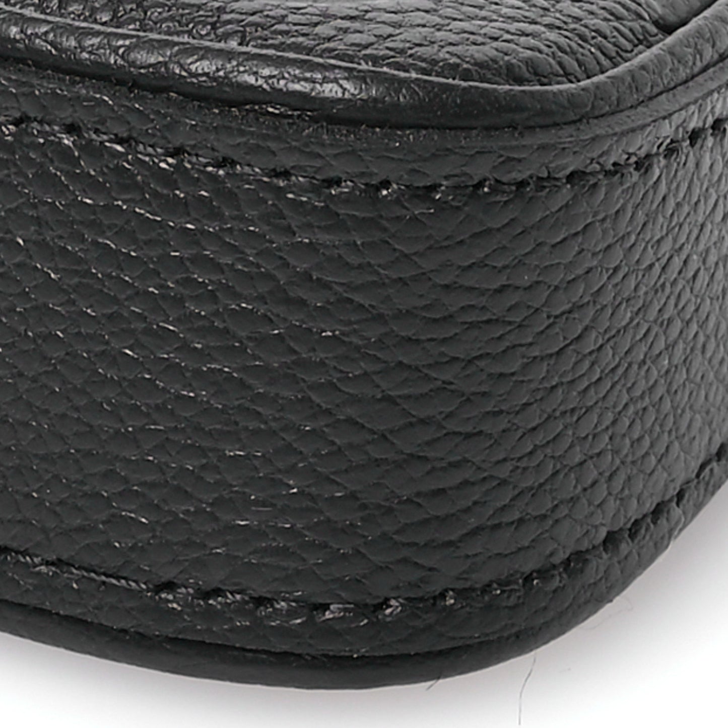 Empreinte Easy Pouch On Strap Black