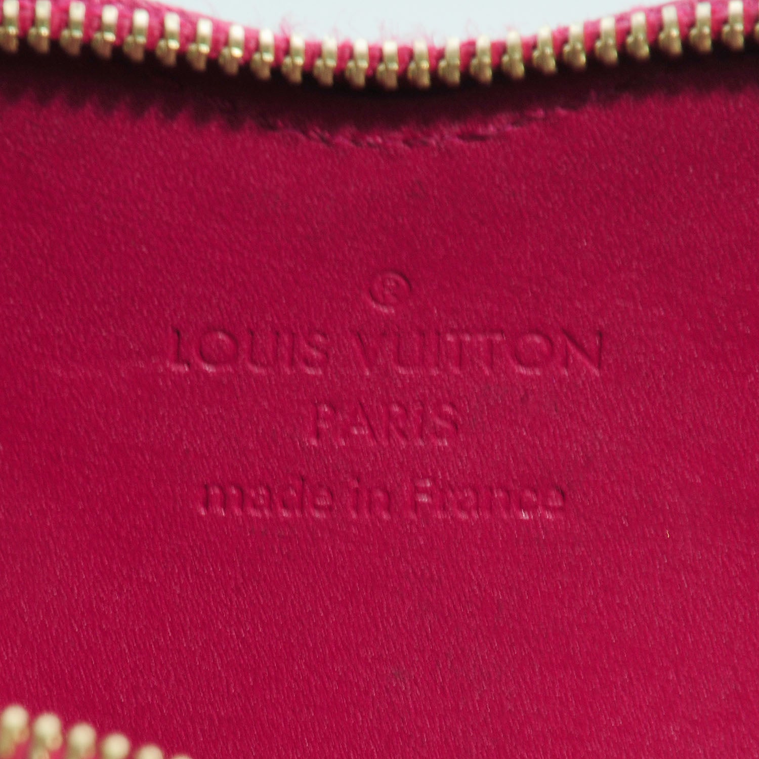 Louis Vuitton Vernis Heart Coin Purse Rose Indien 7 of 9