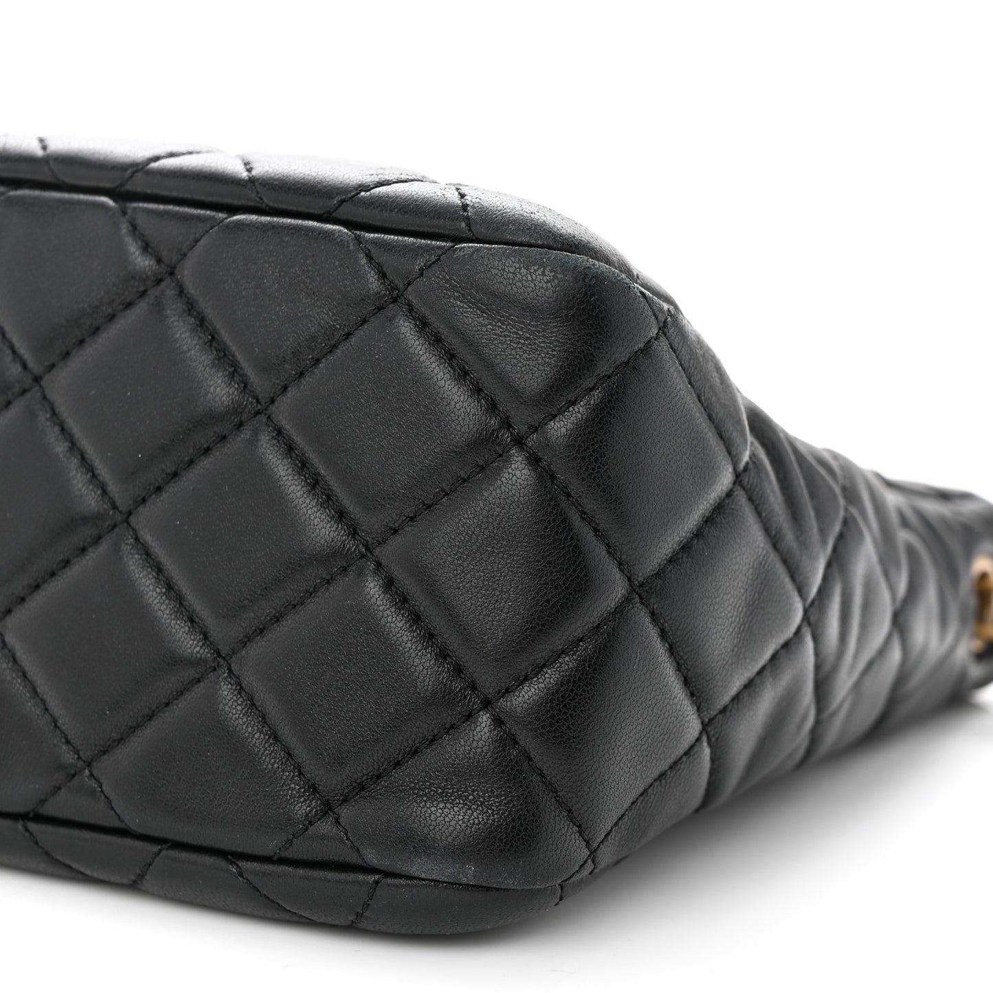 Lambskin Quilted Small Pearl Crush Hobo Black