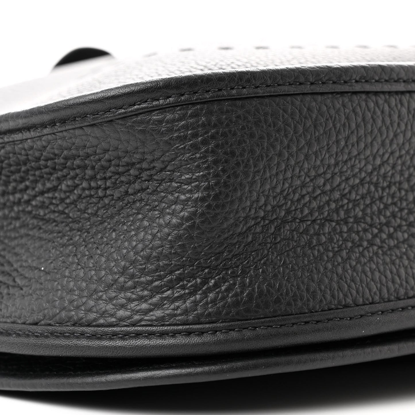 Taurillon Clemence Evelyne III PM Black
