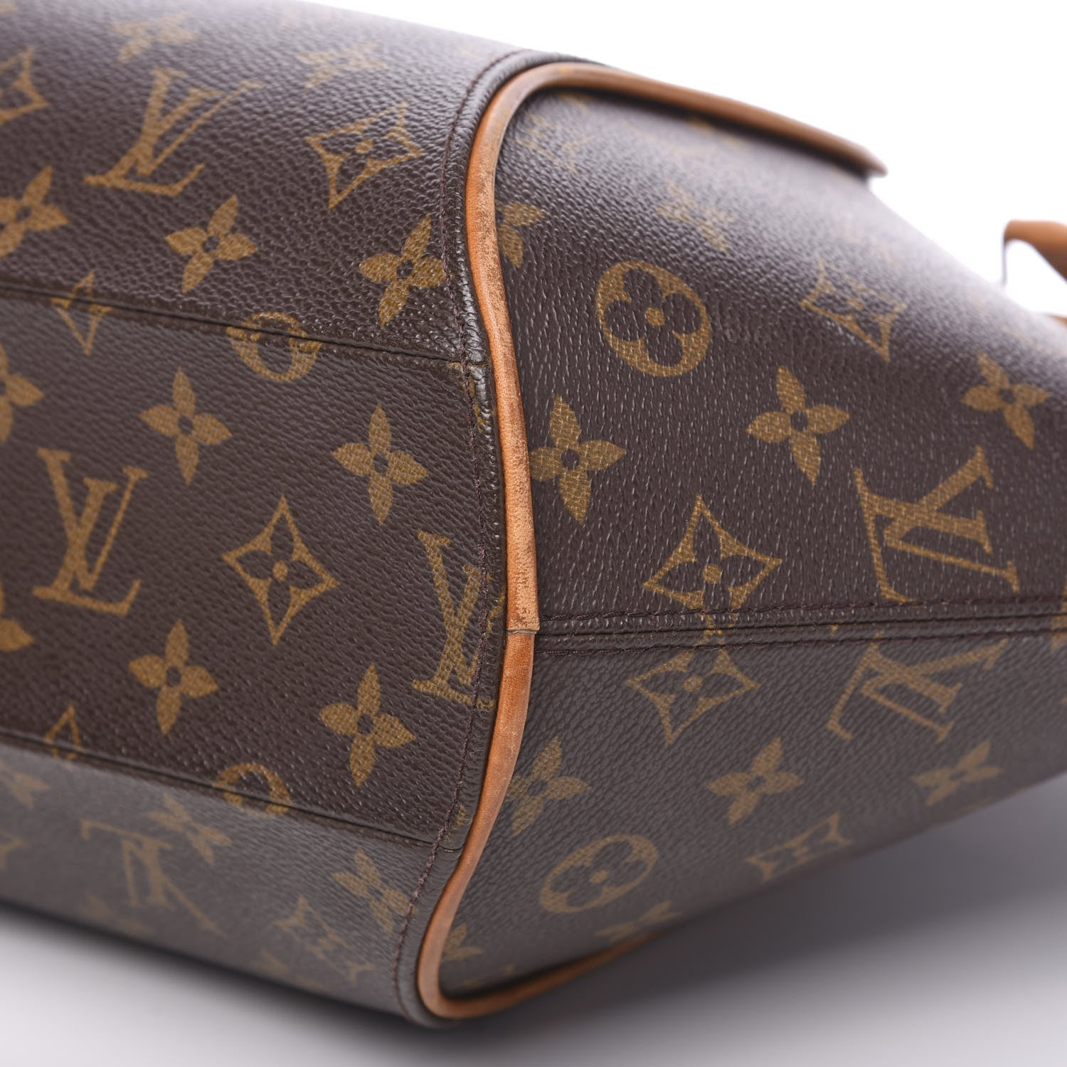 Louis Vuitton Monogram Ellipse MM 12 of 17