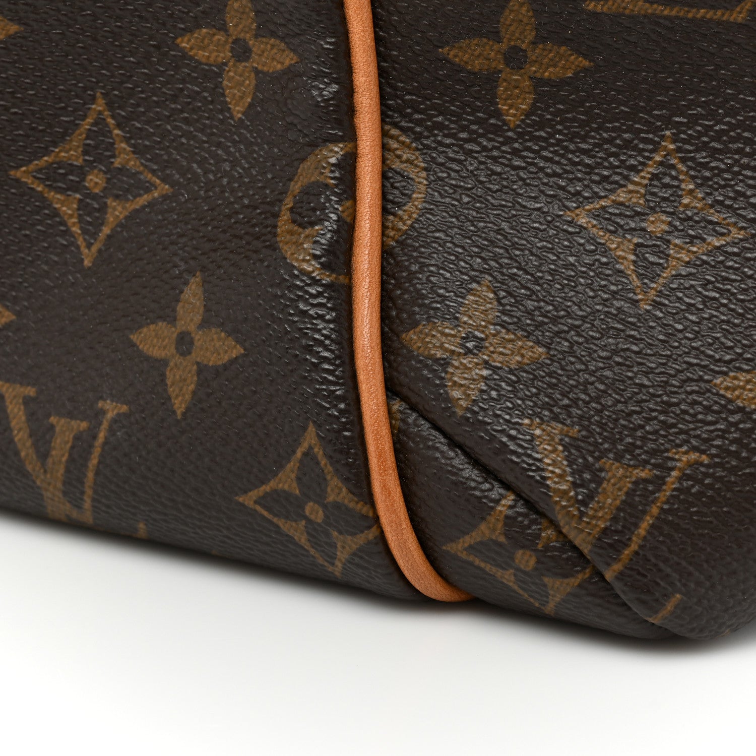 Louis Vuitton Monogram Totally MM 14 of 15