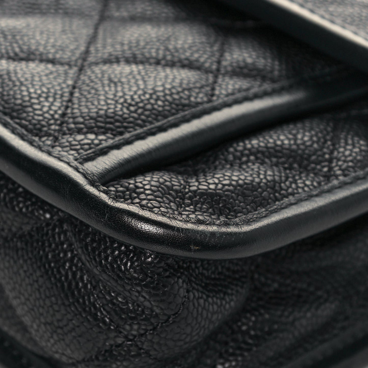 Caviar Quilted Medium French Riviera Flap Black