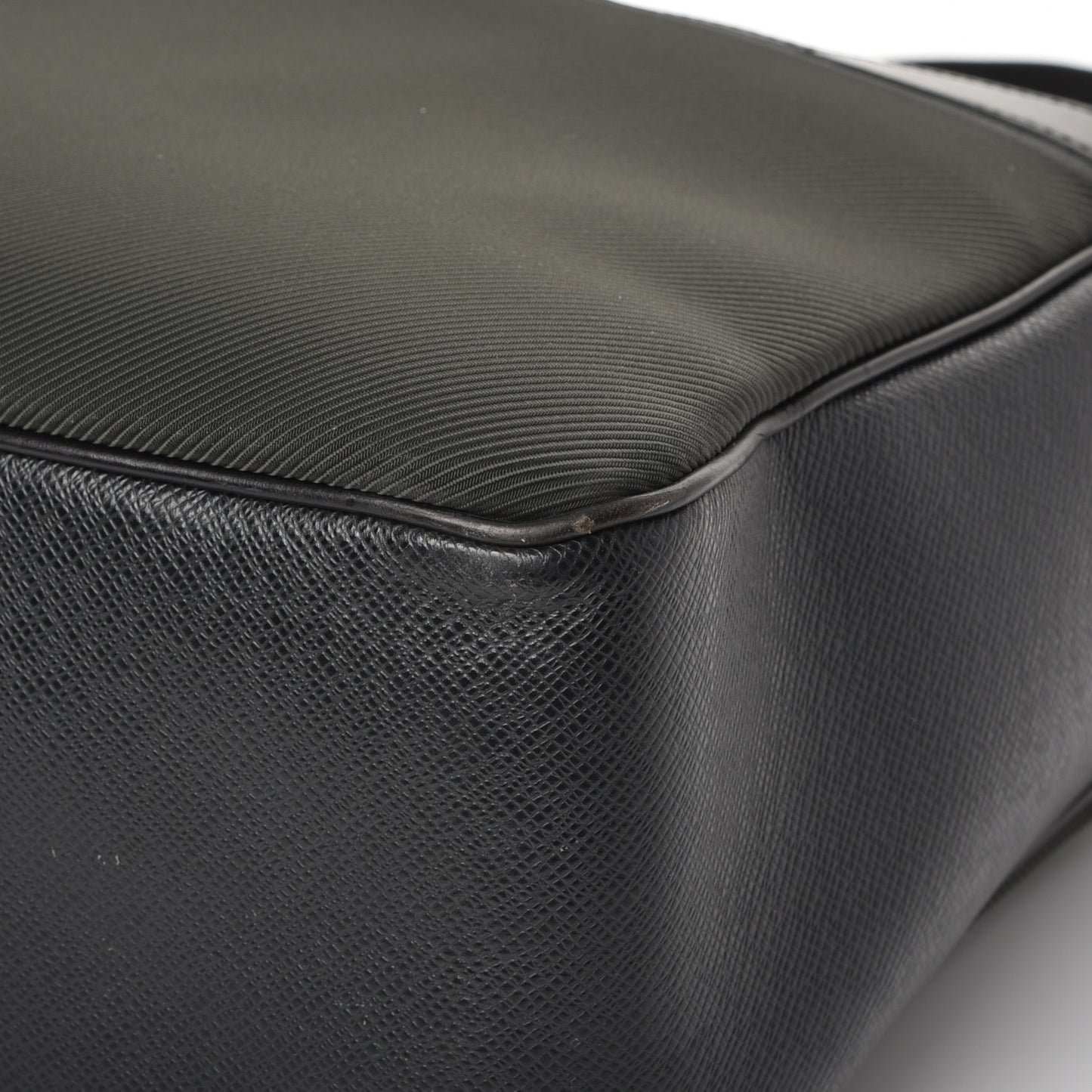 Taiga Taimyr Messenger Bag Ardoise