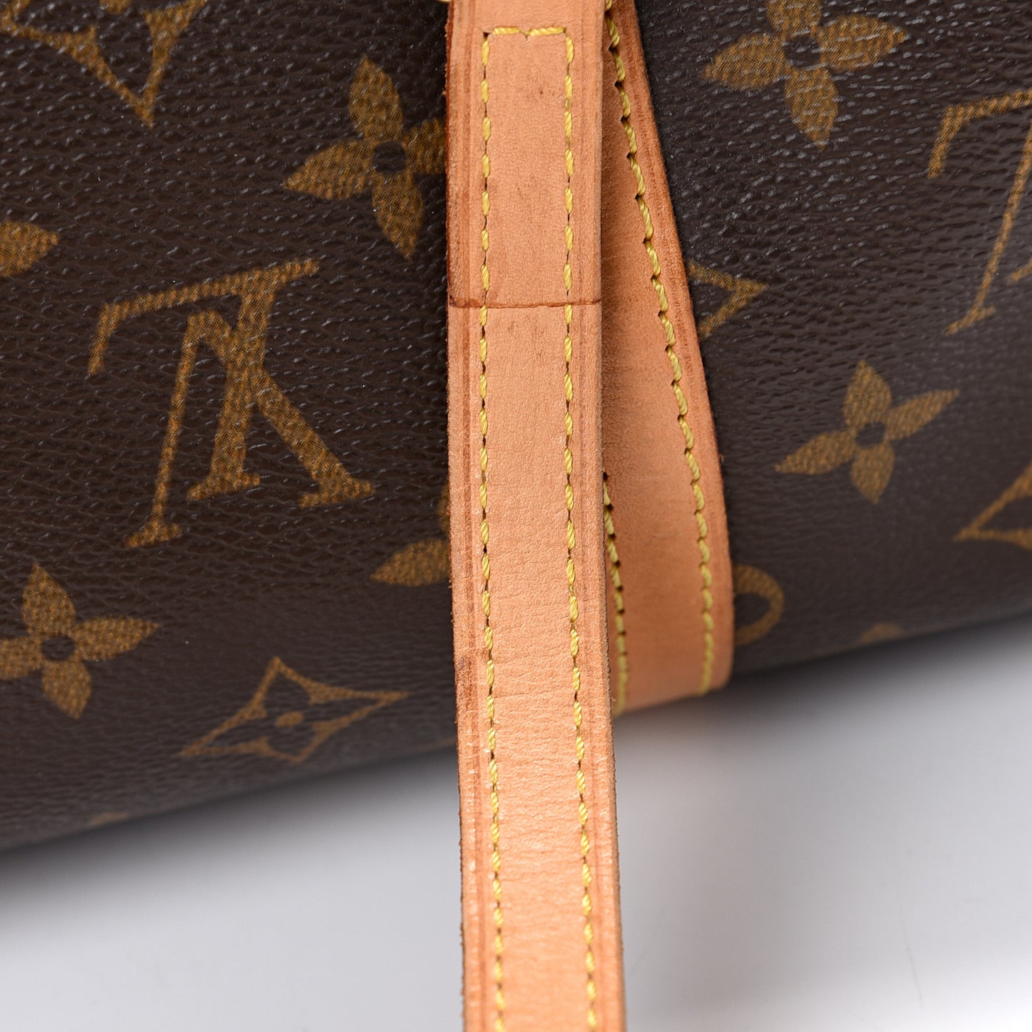 Monogram Papillon 30