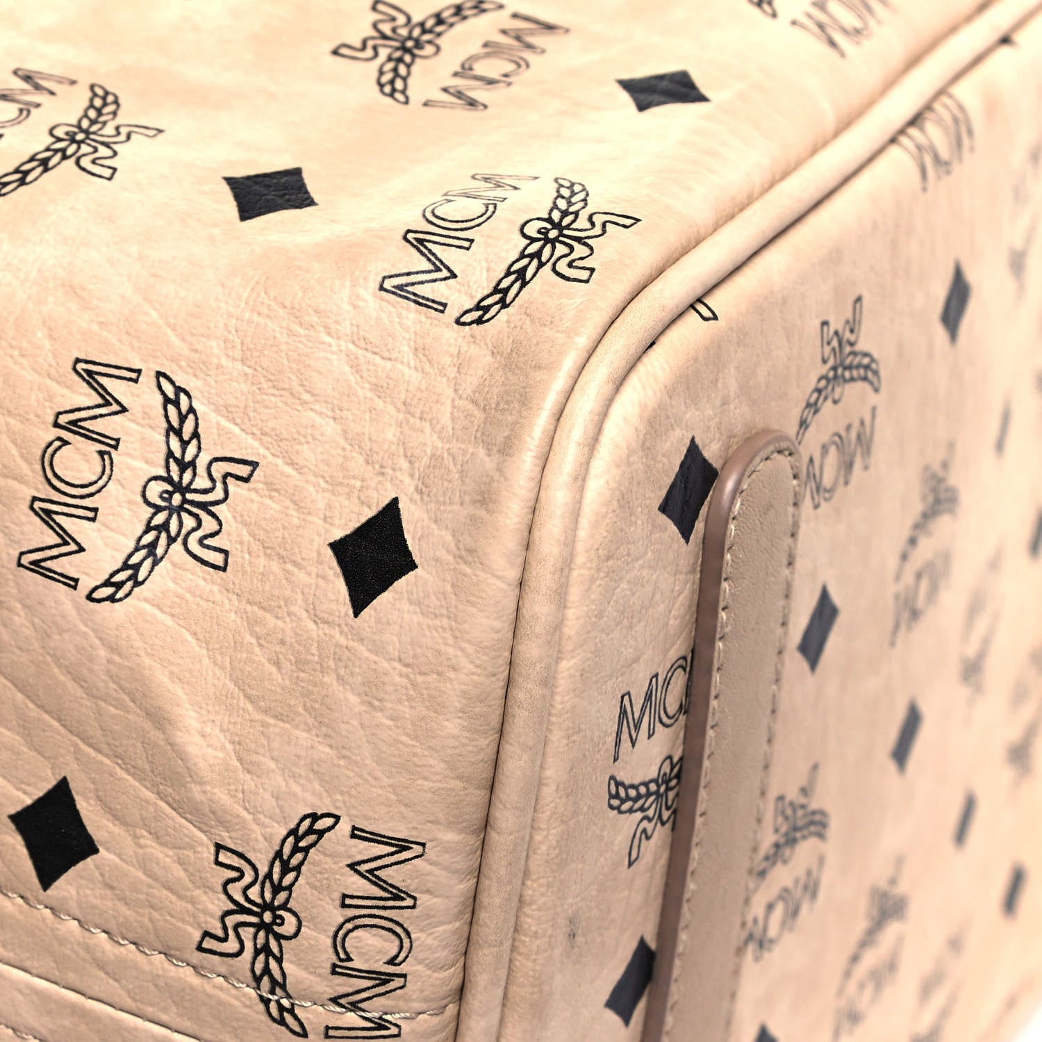 MCM Visetos Medium Liz Reversible Shopper Tote Beige 7 of 18