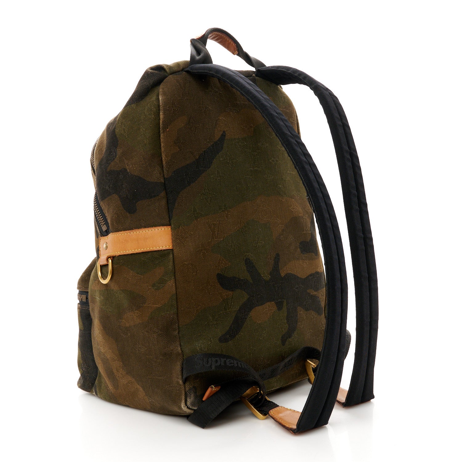 Louis Vuitton X SUPREME Canvas Camouflage Apollo Backpack 1622783 –  FASHIONPHILE
