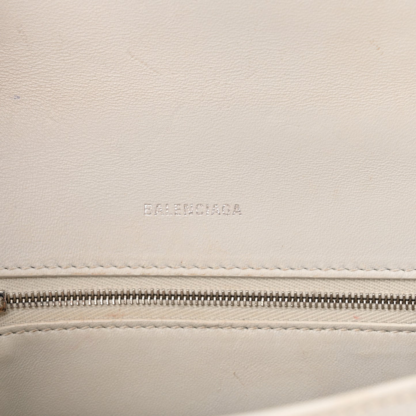 Calfskin Crocodile Embossed Small Hourglass Top Handle Bag White