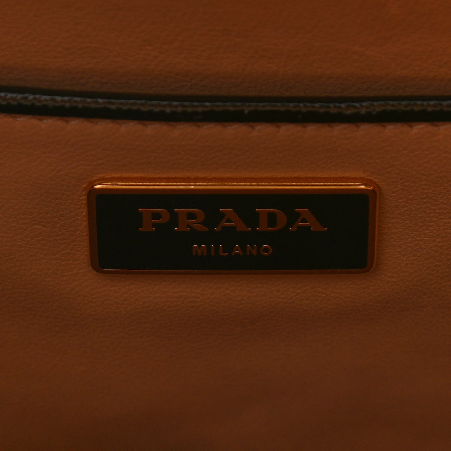 Saffiano Vernice Pyramid Bag Black