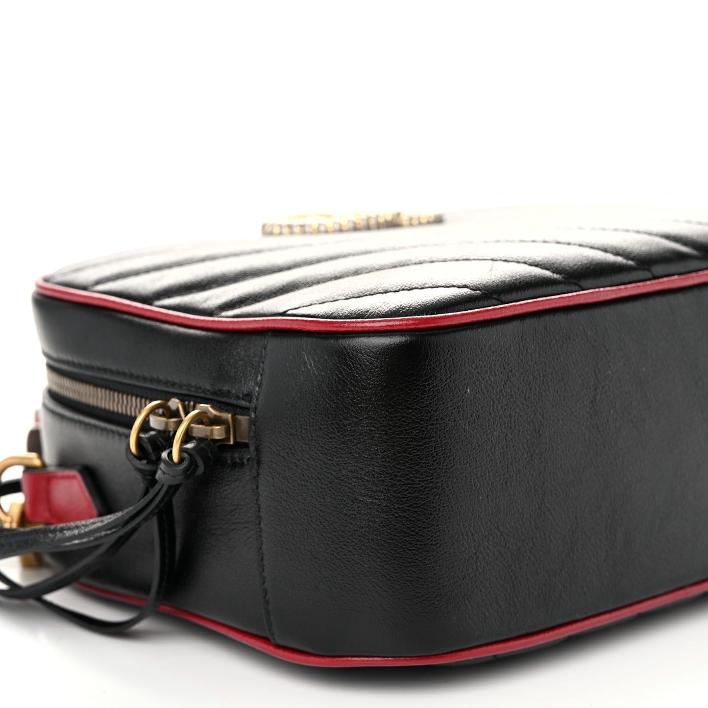 Vintage Effect Calfskin Matelasse Diagonal Small Torchon GG Marmont Bamboo Top Handle Shoulder Bag Black Romantic Cherry