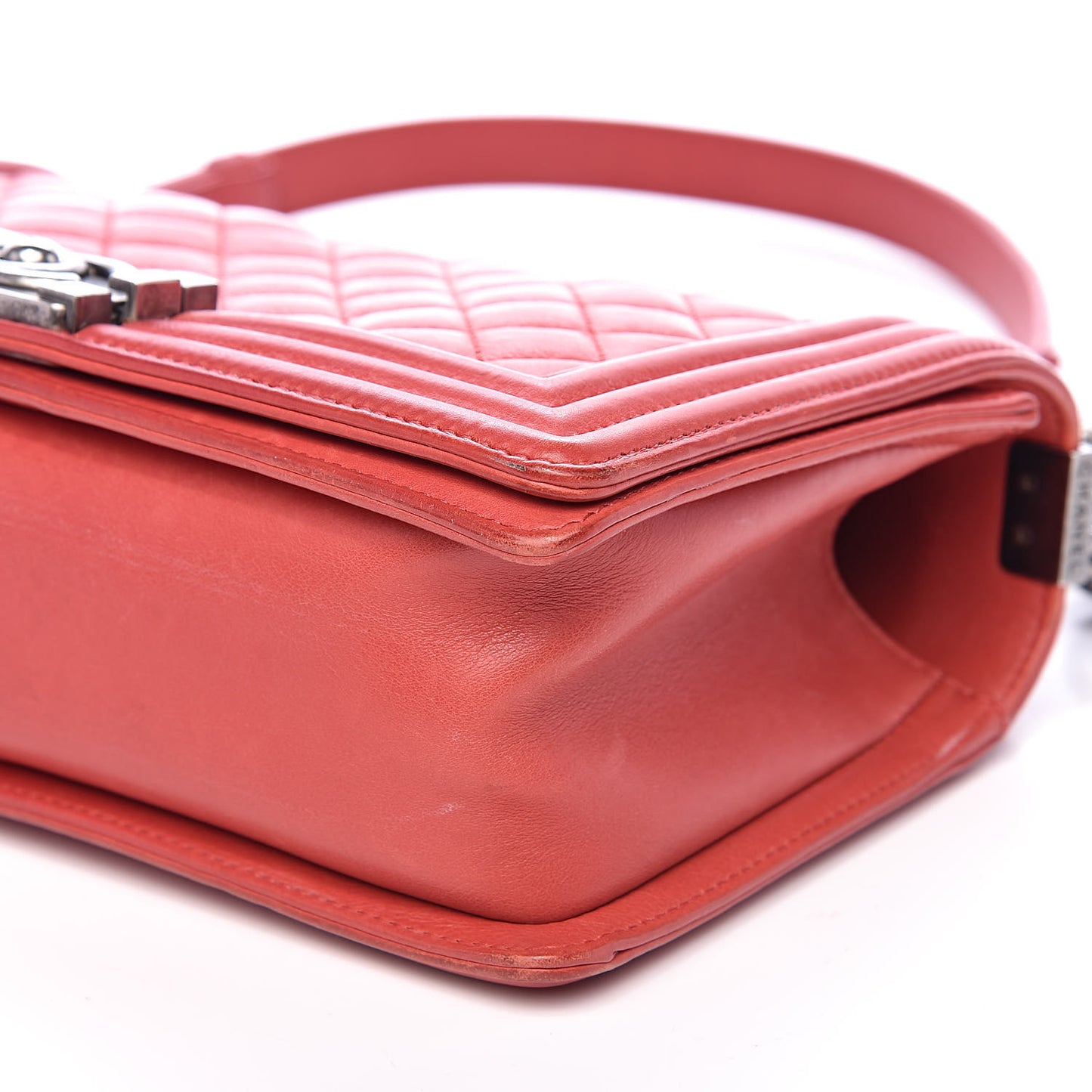 Calfskin Quilted Medium Boy Flap Red