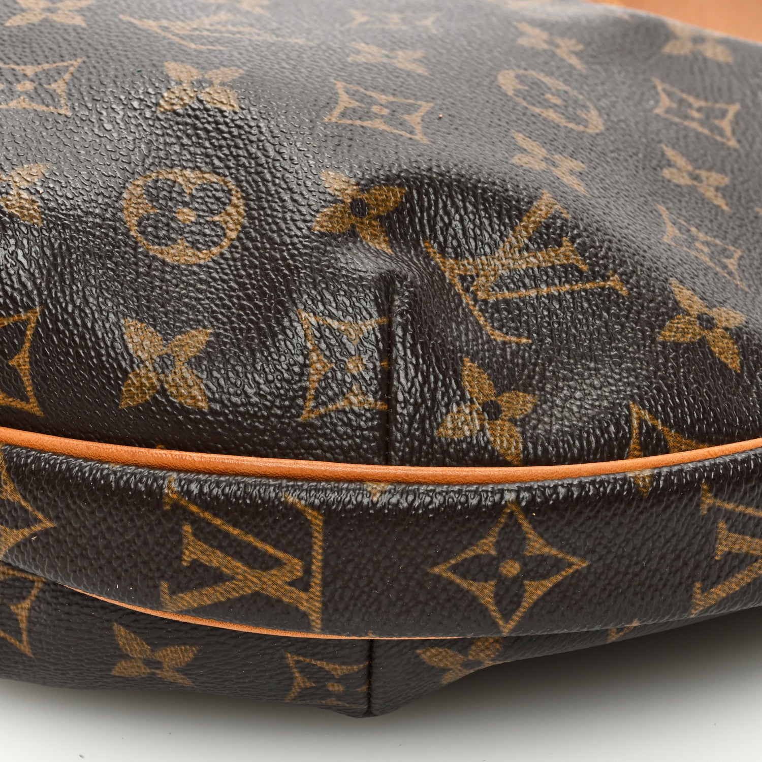 Louis Vuitton Monogram Croissant MM 9 of 11