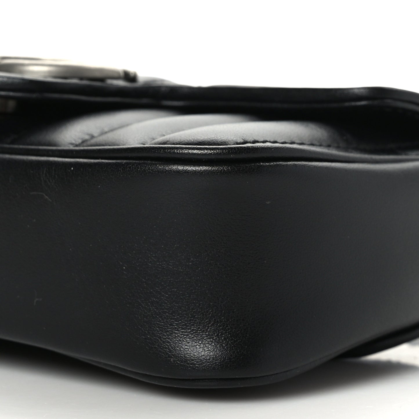 Calfskin Matelasse Aria Super Mini GG Marmont Shoulder Bag Black