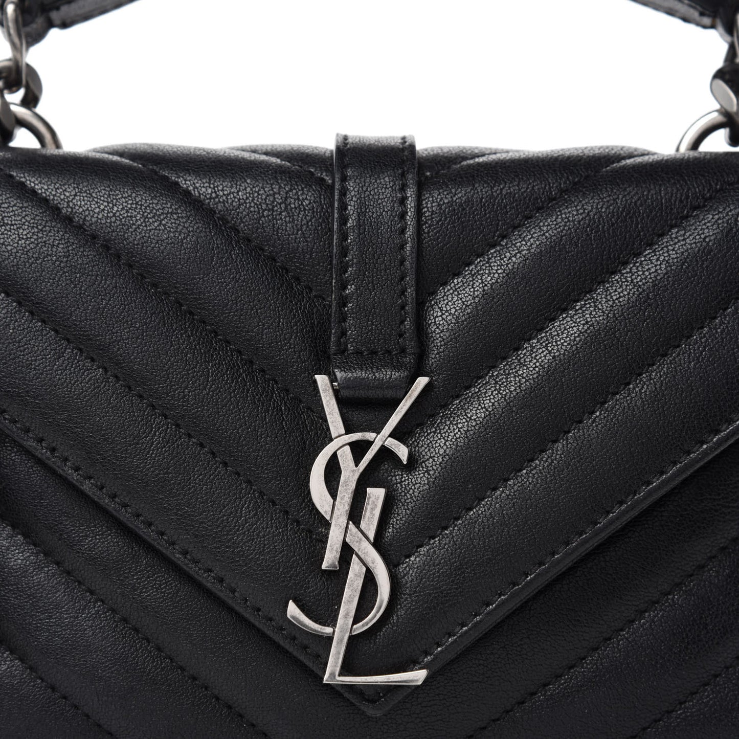 Sheepskin Matelasse Chevron Monogram College Chain Wallet Black