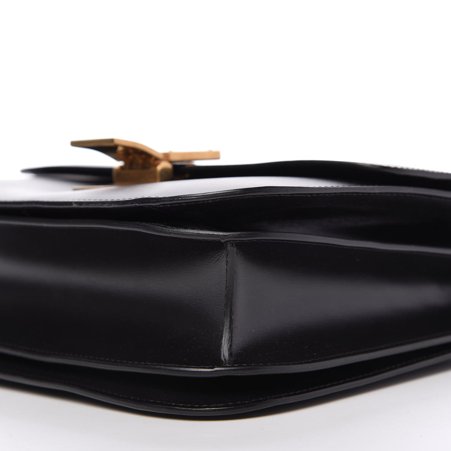 Box Calfskin Medium Classic Box Flap Black