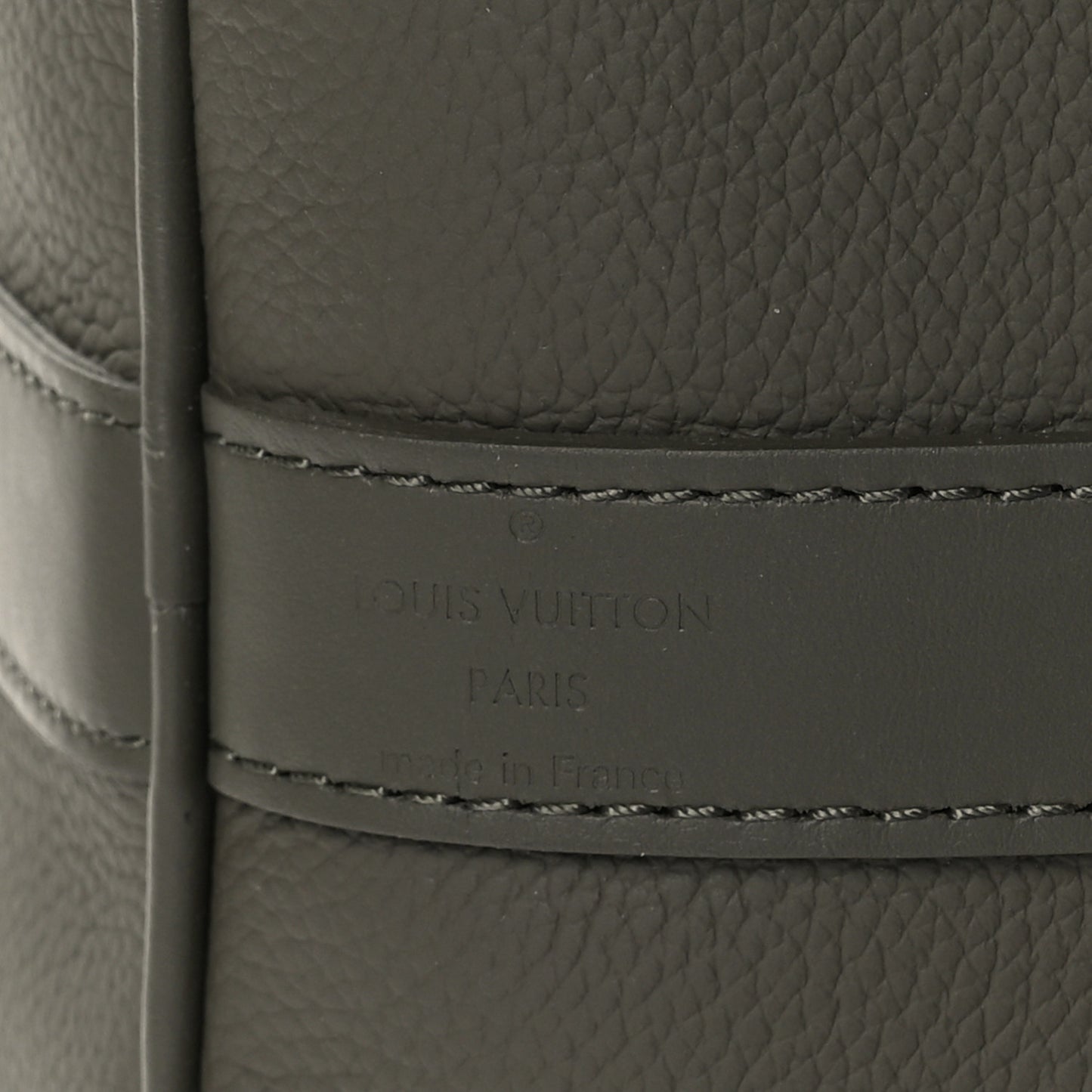 Grained Calfskin Aerogram Keepall Bandouliere 50 Khaki