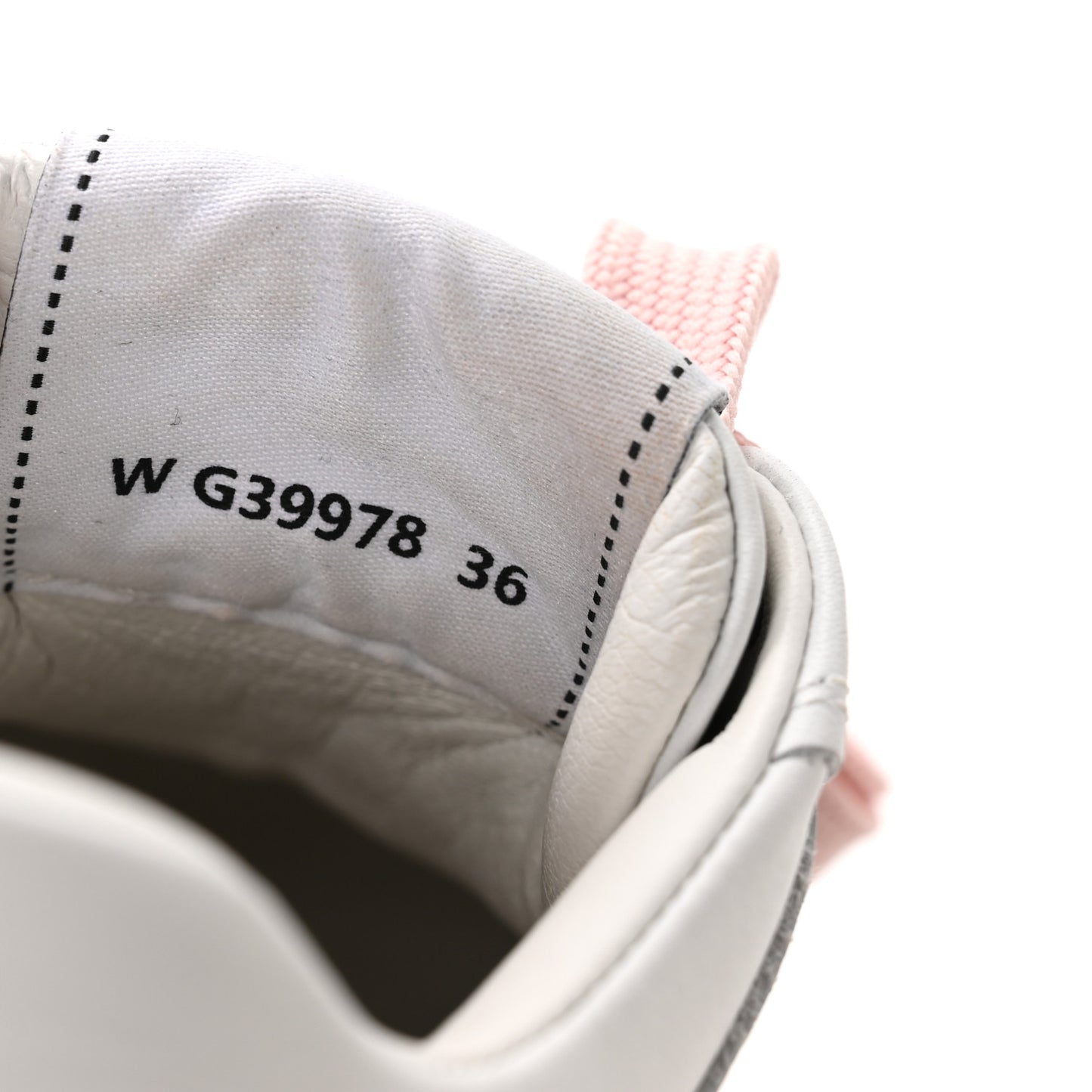 Calfskin Womens CC Sneakers 36 White Pink