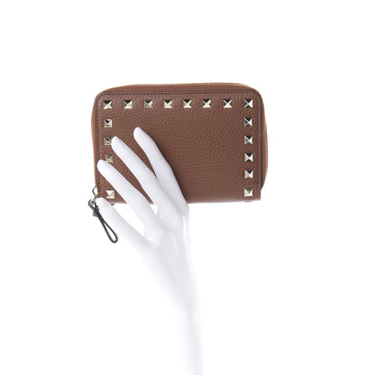 Valentino Garavani Pebbled Calfskin Rockstud Compact Zip Around Wallet Bright Cognac 2 of 5