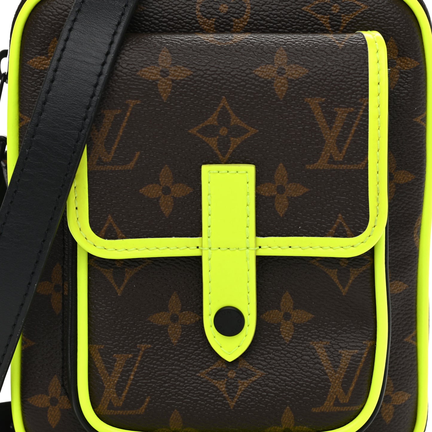 Monogram Macassar Christopher Wearable Wallet Fluorescent Yellow