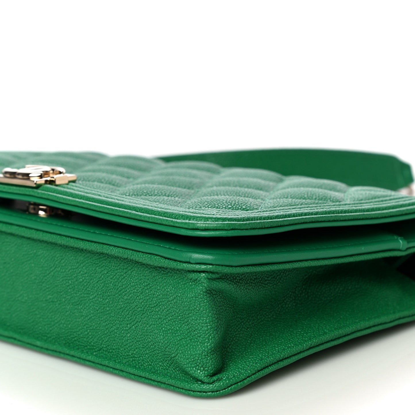 Caviar Quilted Boy Wallet On Chain WOC Green