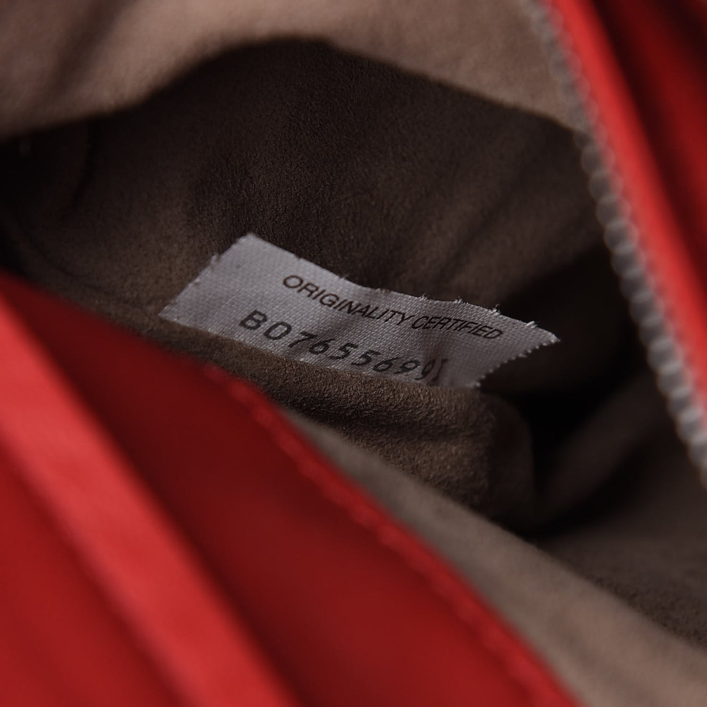 Nappa Intrecciato Small Loop Red