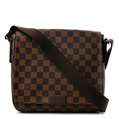 Louis Vuitton Damier Ebene District PM 1 of 10