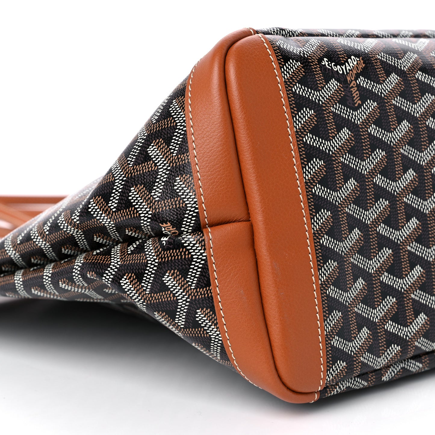 Goyardine Artois MM Black Gold