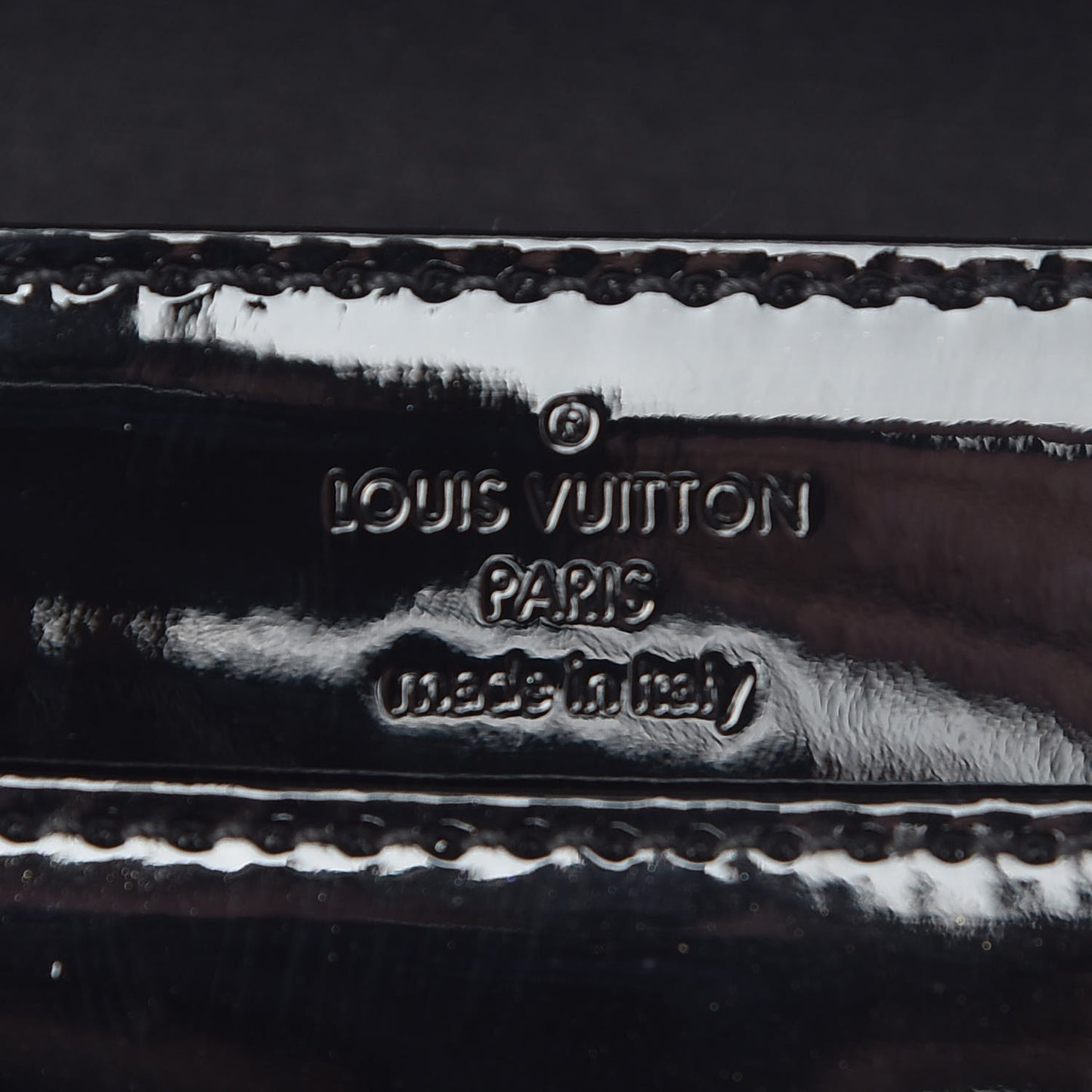Patent Neo Sobe Louise EW Clutch Black
