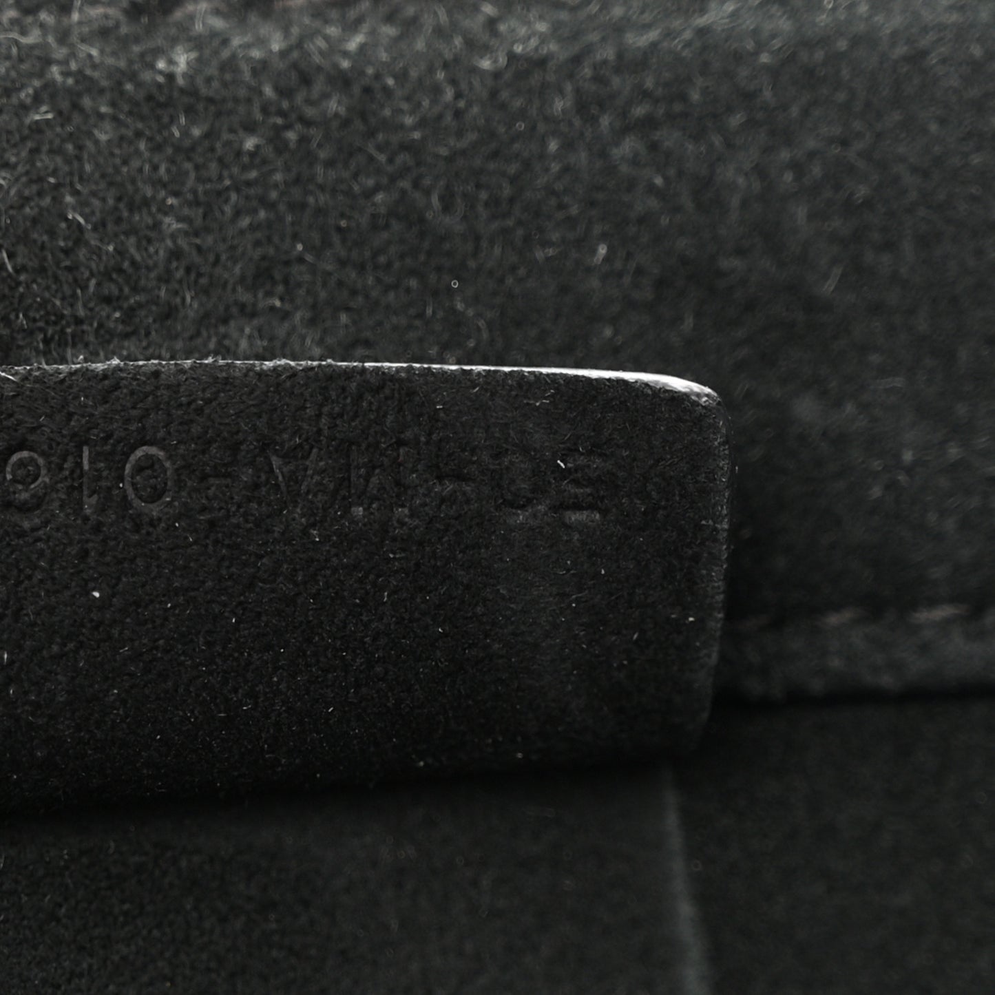 Suede Large Sea Book Tote Black