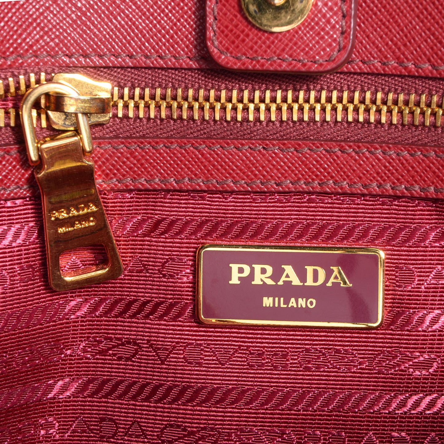 Saffiano Lux Medium Tote