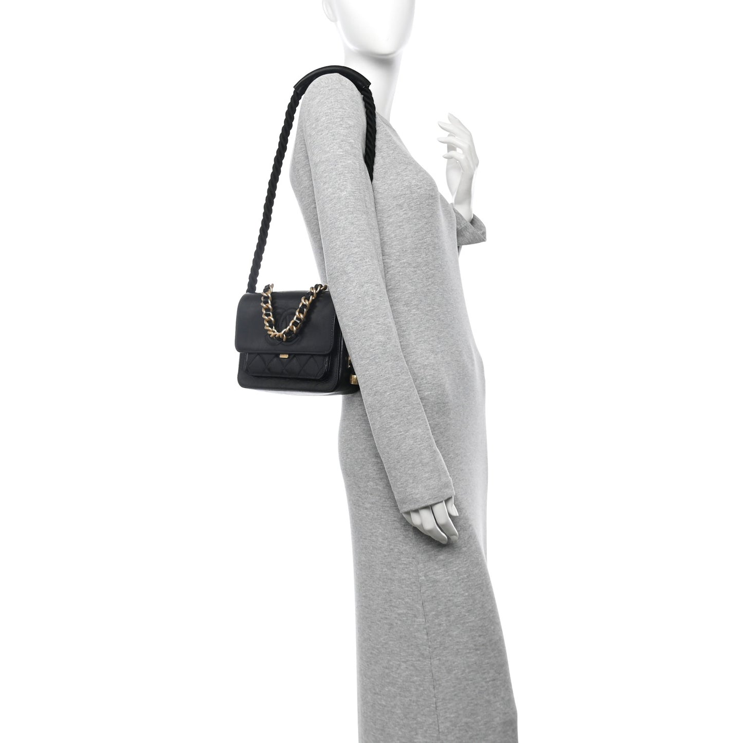 Crumpled Calfskin En Vogue Rope Flap Black