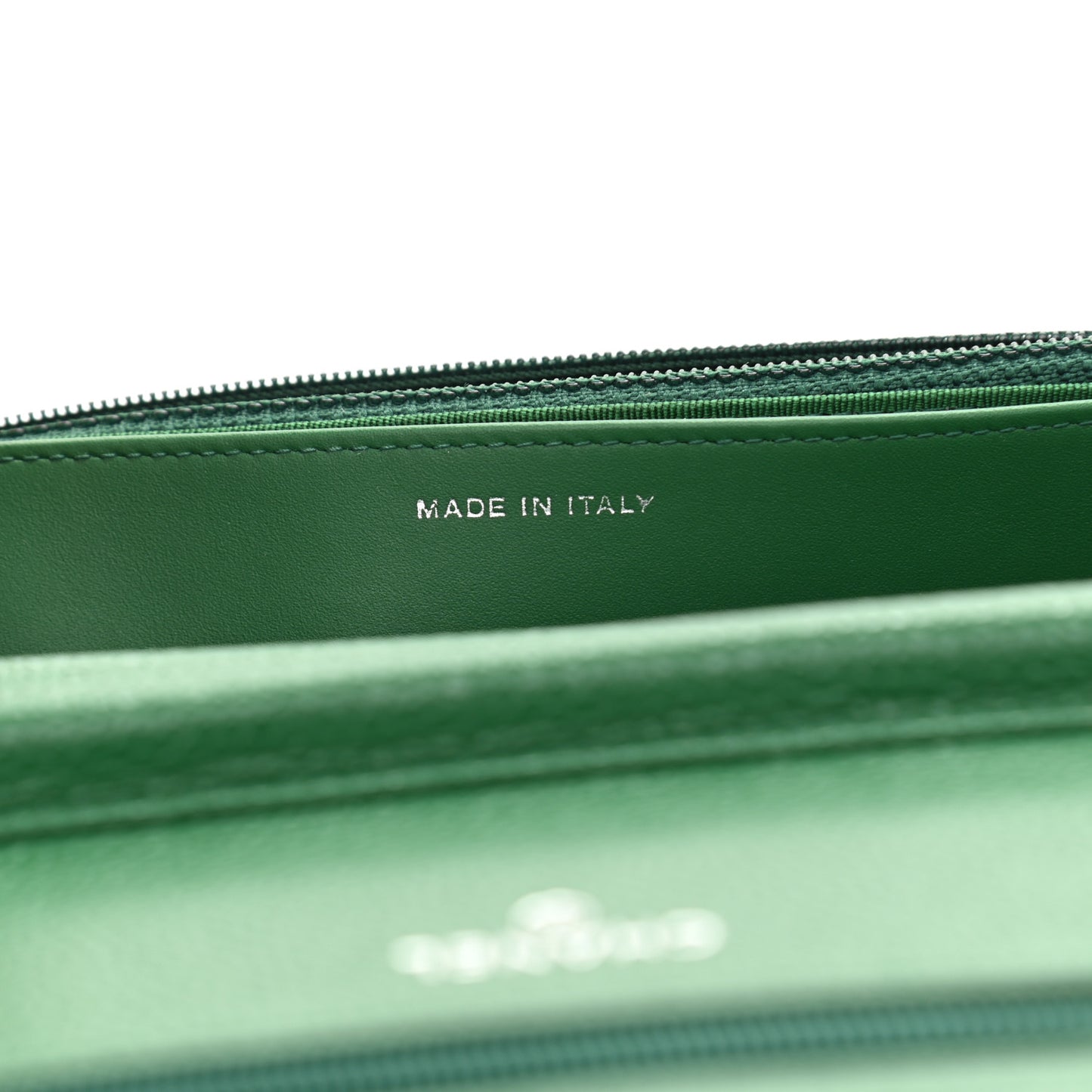 Caviar Quilted Wallet On Chain WOC Green
