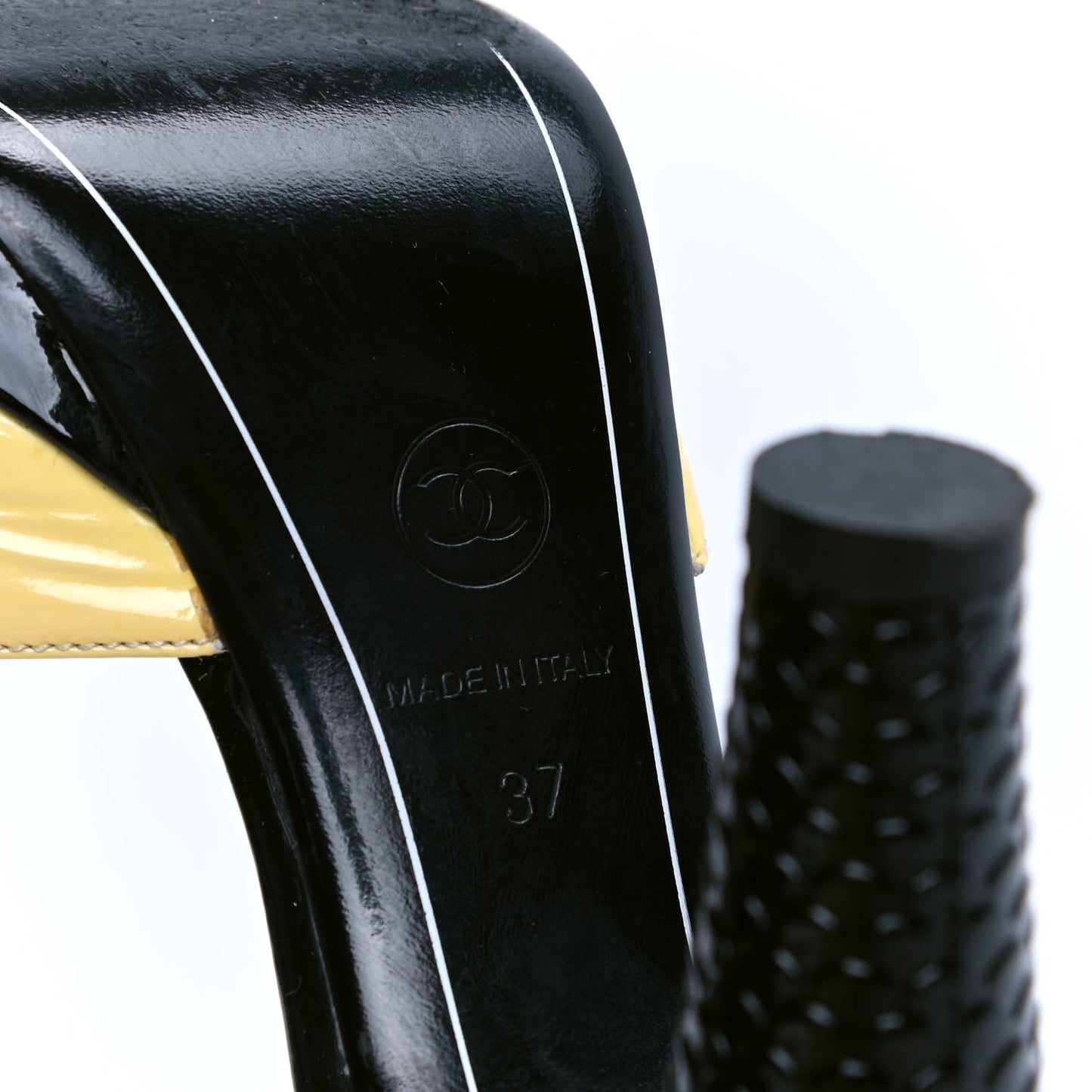 Patent Snakeskin Embossed Cap Toe d'Orsay Pumps 37 Black Yellow