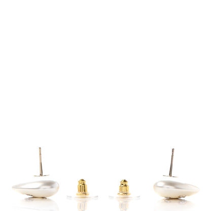Chanel Pearl Crystal CC Heart Earrings Gold 3 of 4