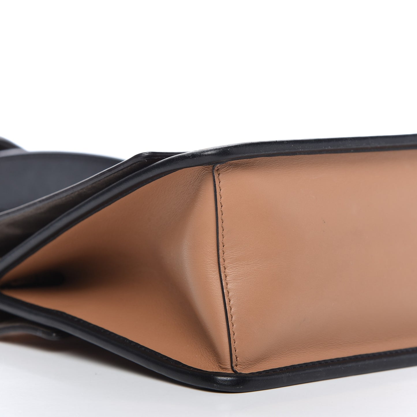 Vitello Century F is Fendi FF Embossed Kan I Shoulder Bag Orzo Tobacco