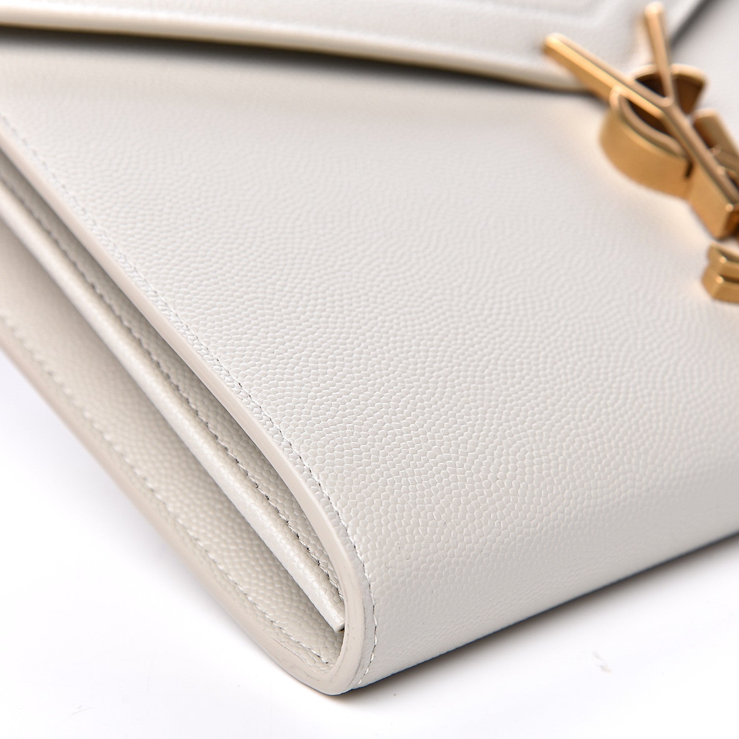 Saint Laurent Grain De Poudre Monogram Cassandra Chain Wallet Crema Soft Rouge Legion 6 of 9