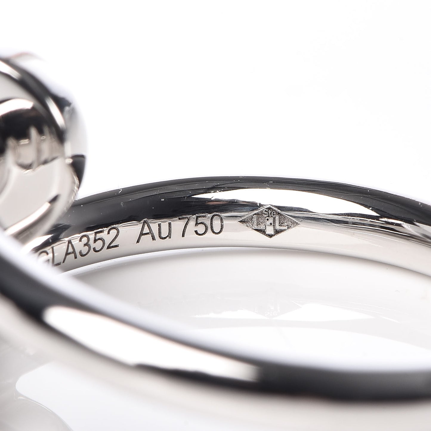 18K White Gold Juste Un Clou Ring 54 6.75