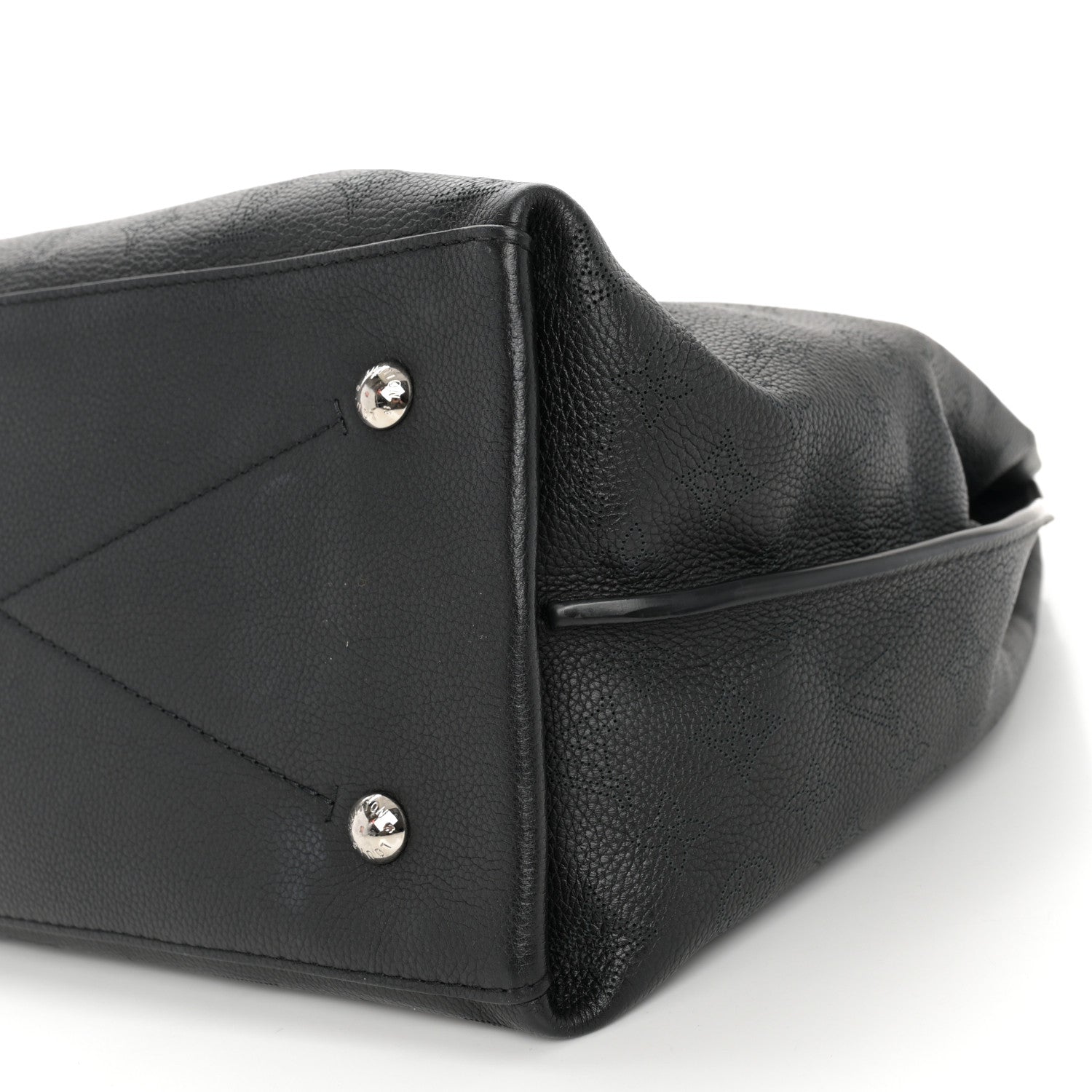 Louis Vuitton Mahina Carmel Hobo Black 9 of 10
