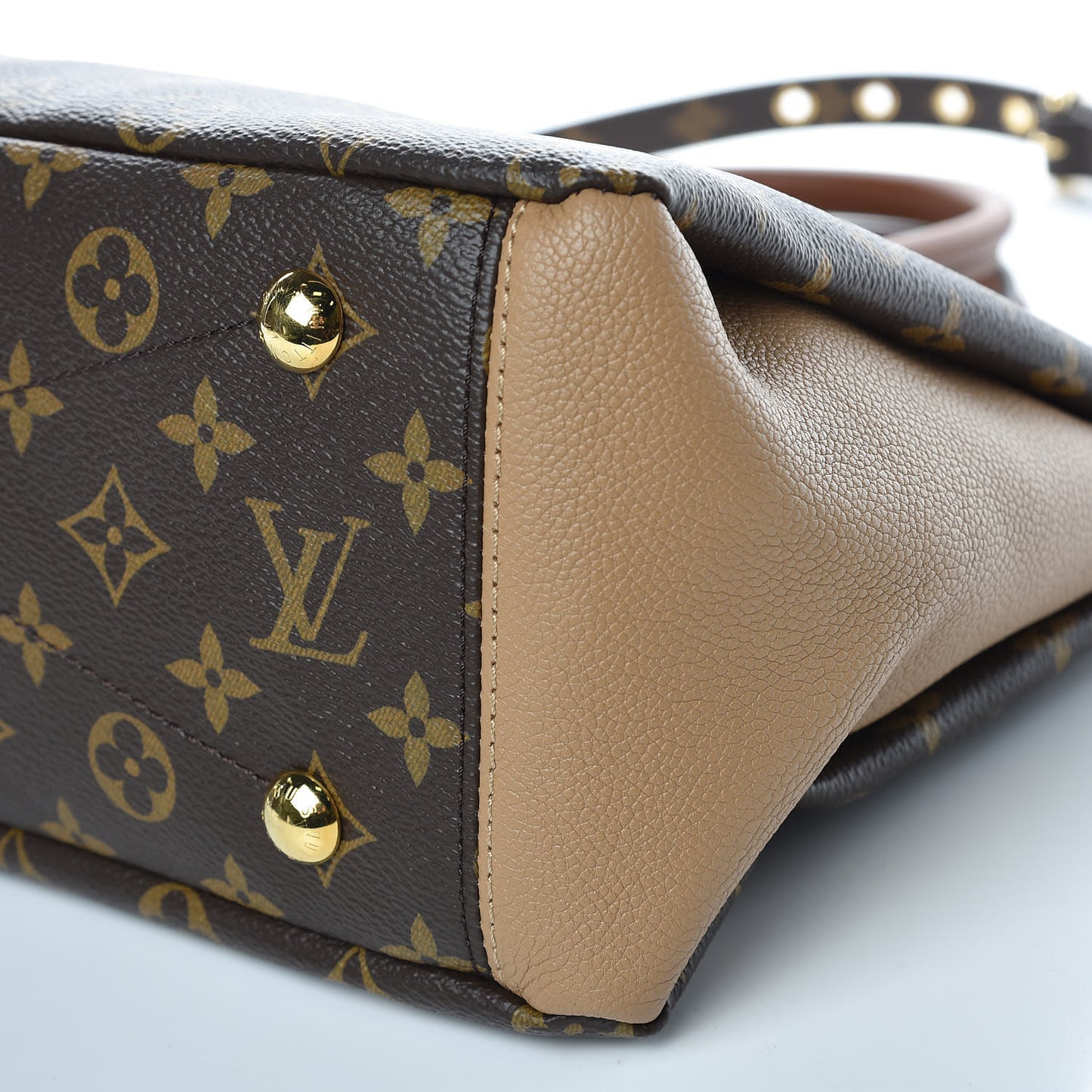 Monogram Pallas Full Sesame