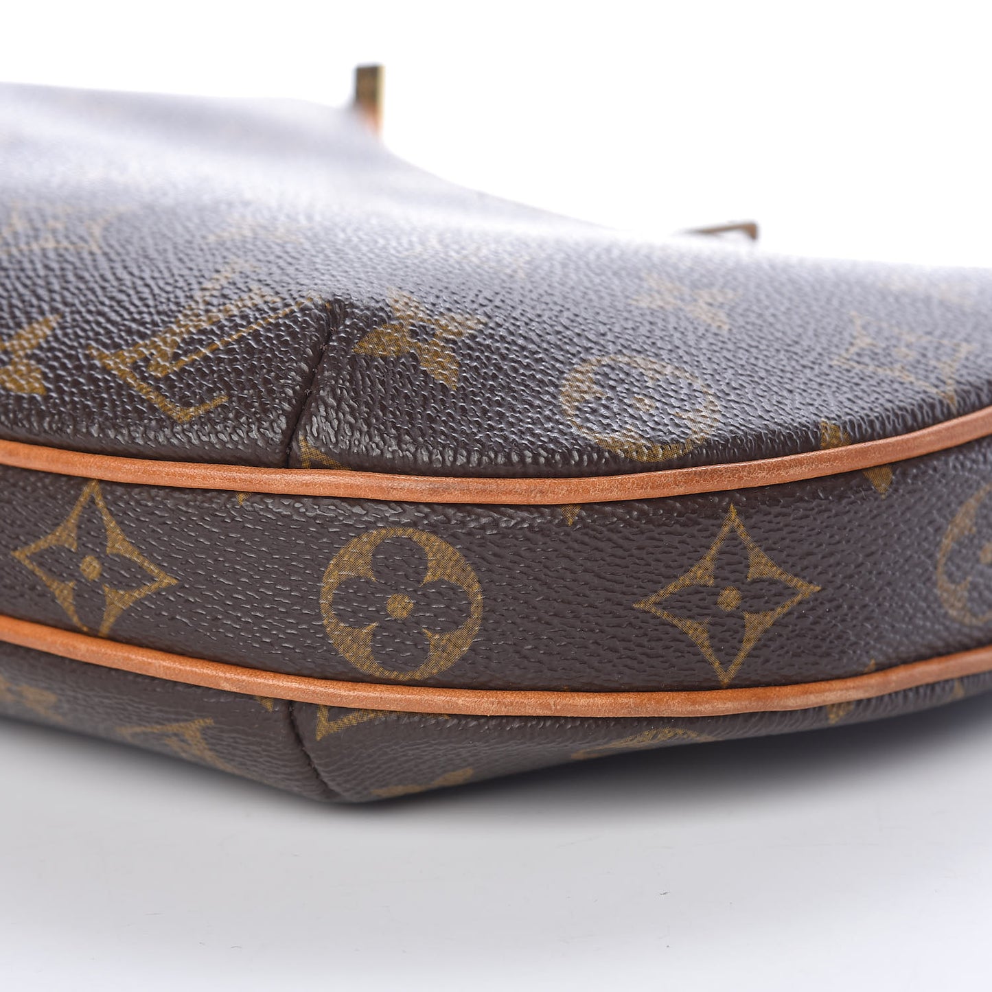 Monogram Croissant PM