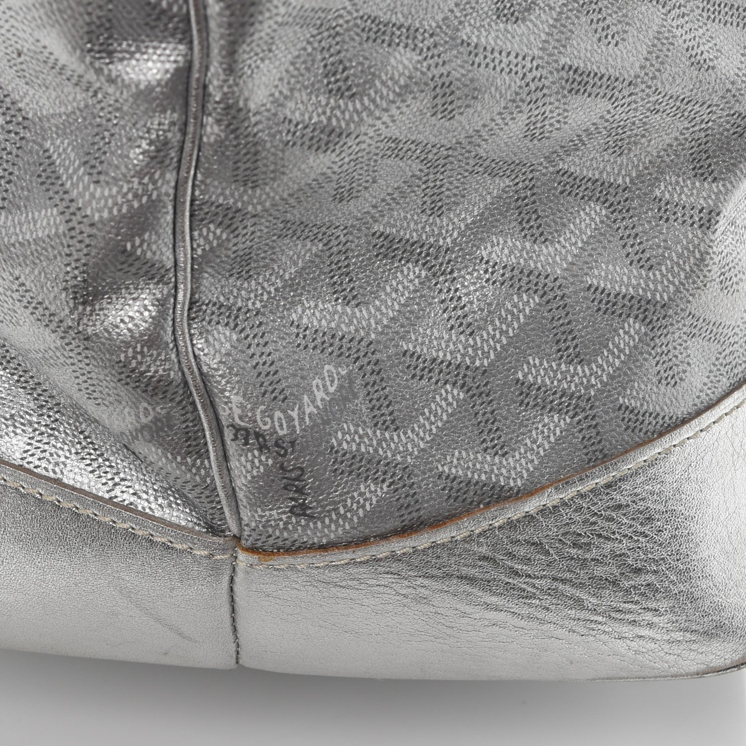 Goyard Goyardine Beluga MM Silver 18 of 27