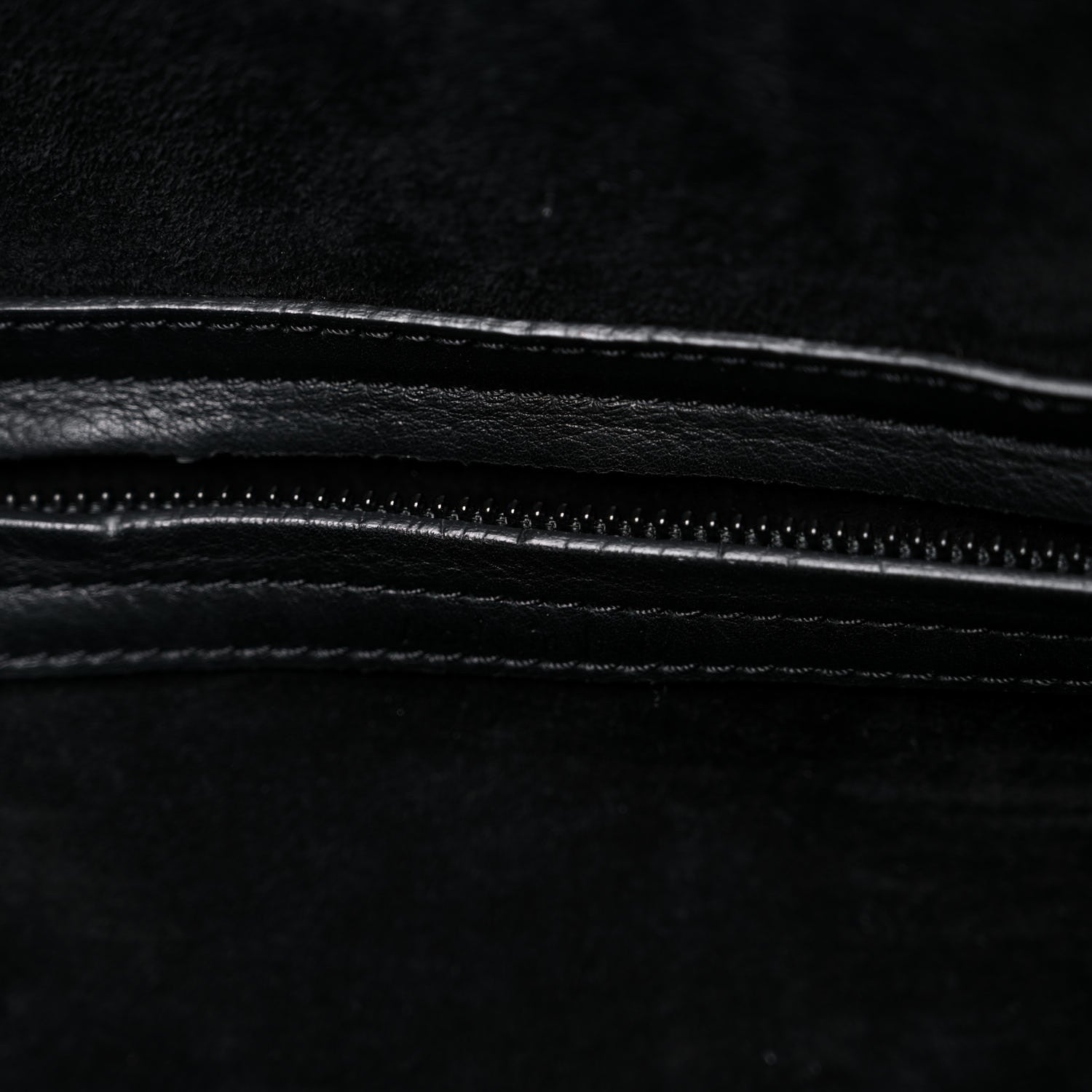 Celine Supple Calfskin Medium Phantom Luggage Black 12 of 24
