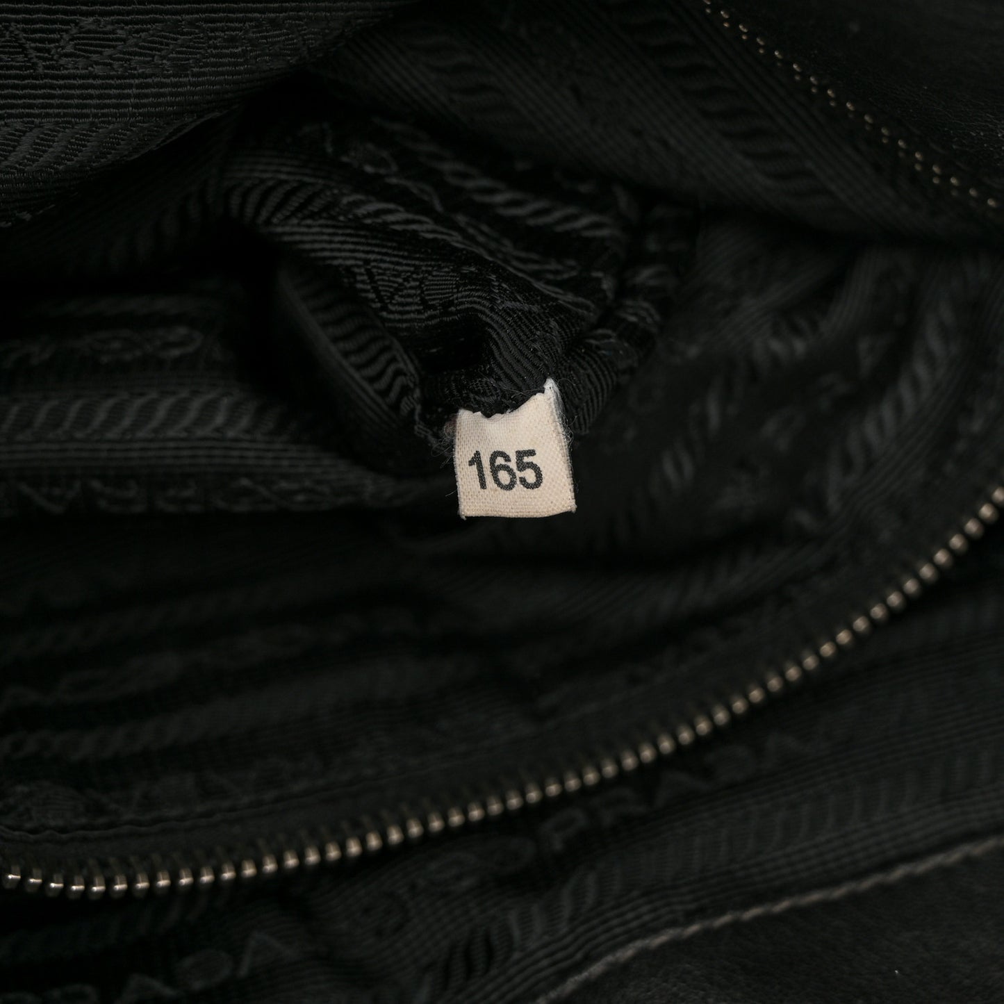 Tessuto Nylon Gaufre Tote Black