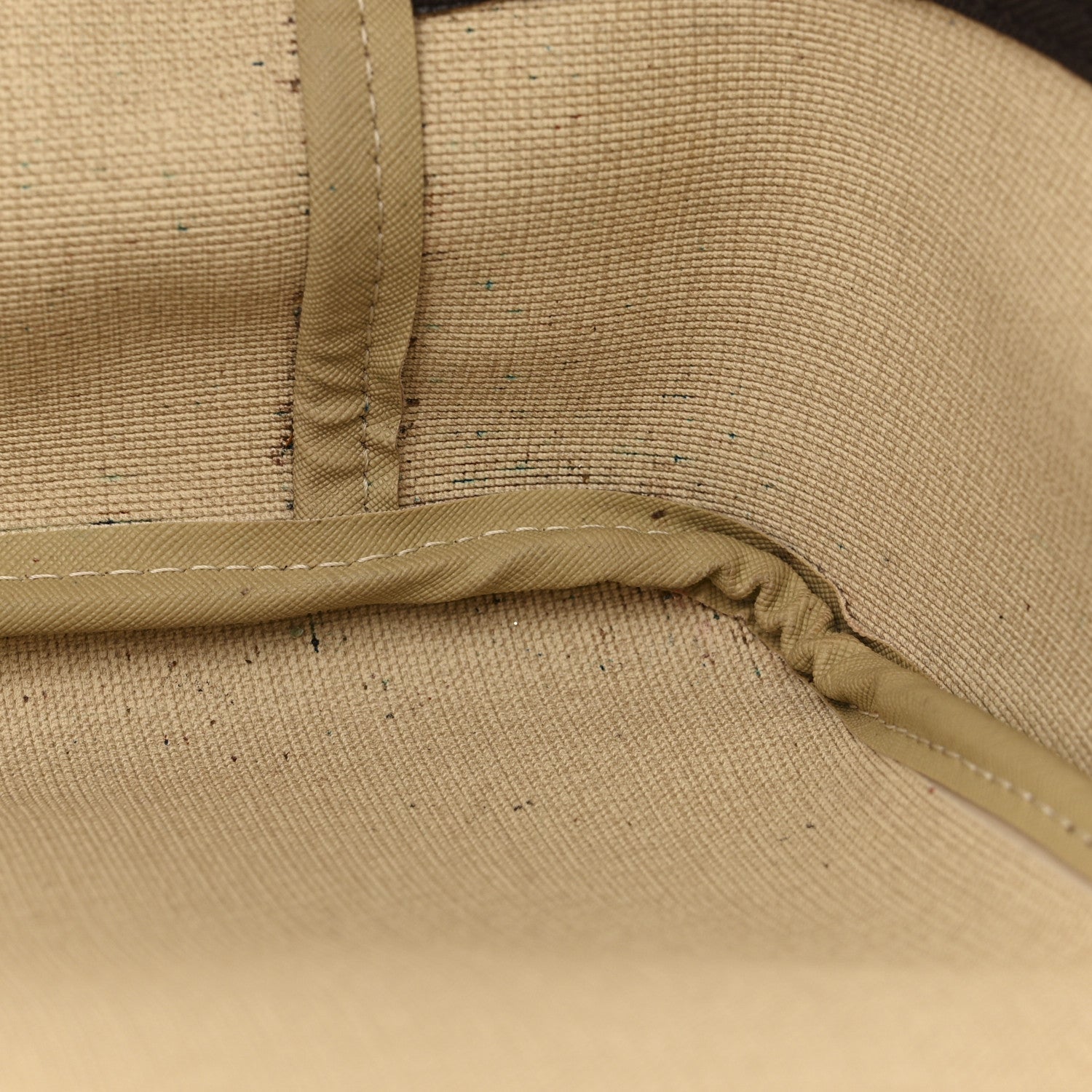 Louis Vuitton Monogram Excursion Shoe Bag 12 of 15