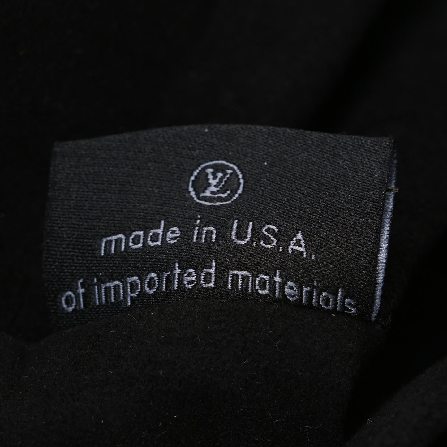 Reverse Monogram Pochette Metis