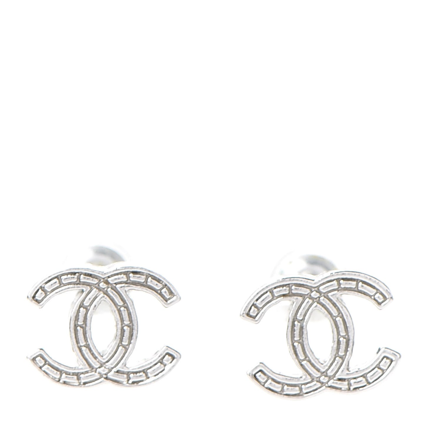 Metal CC Earrings Silver